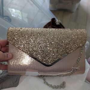 Elegant Gold Glitter Clutch